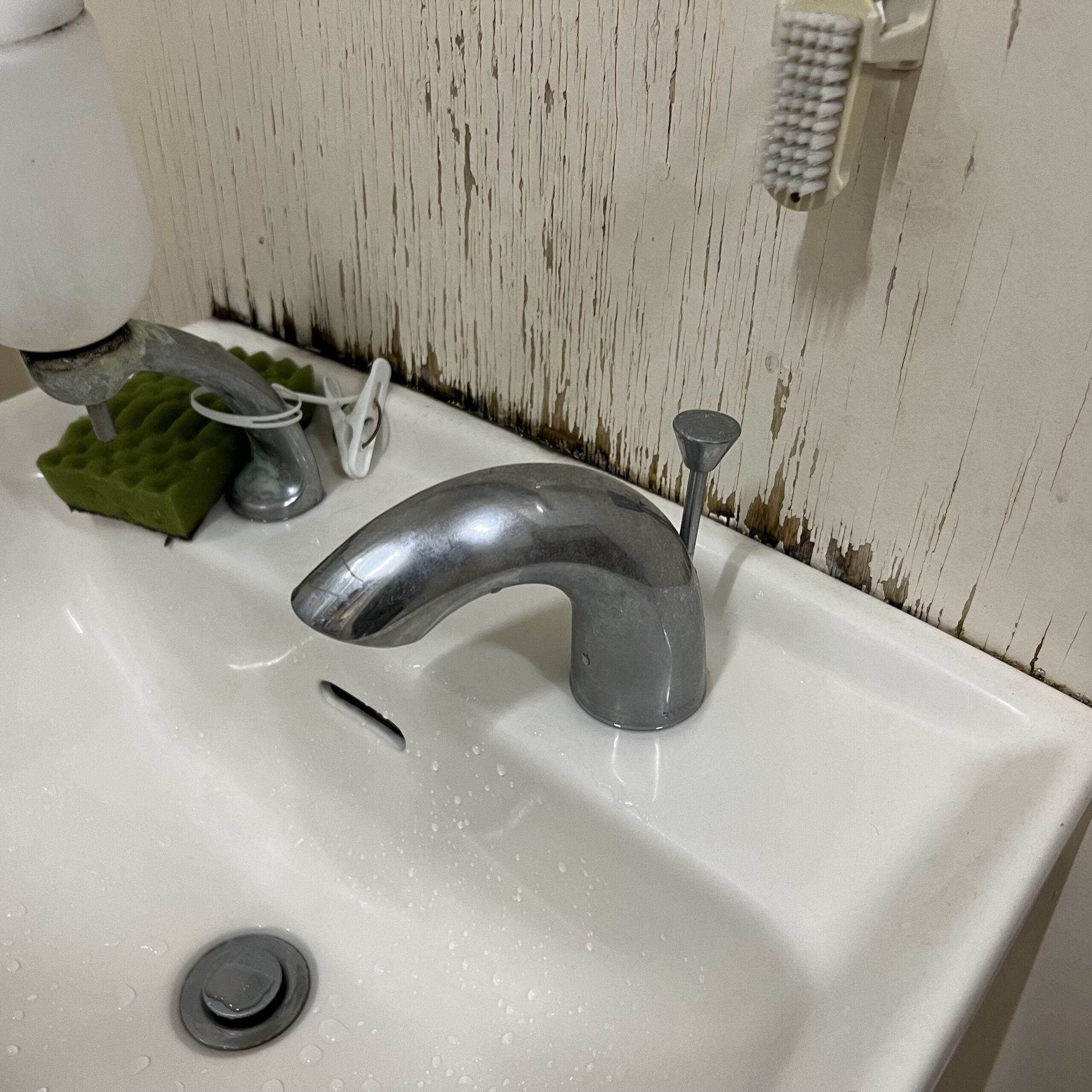 自動水栓修理前写真