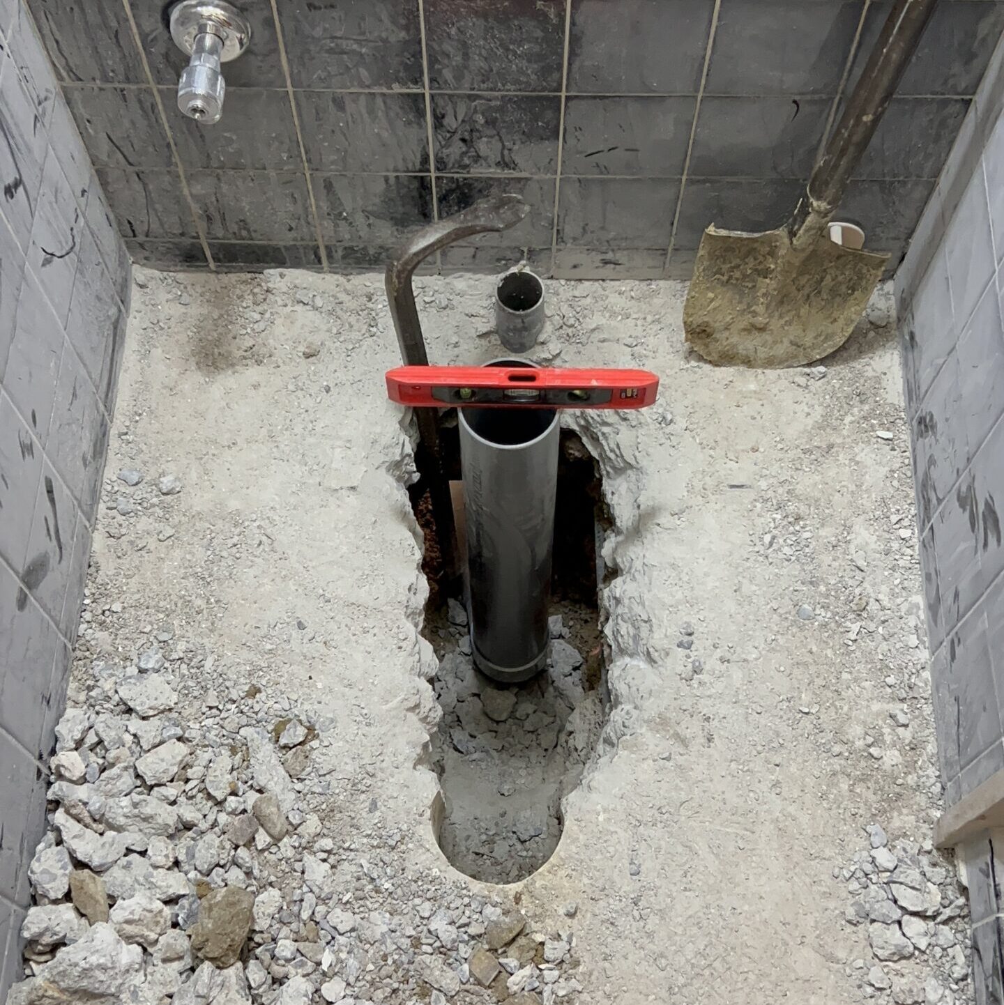 トイレリフォーム施工中