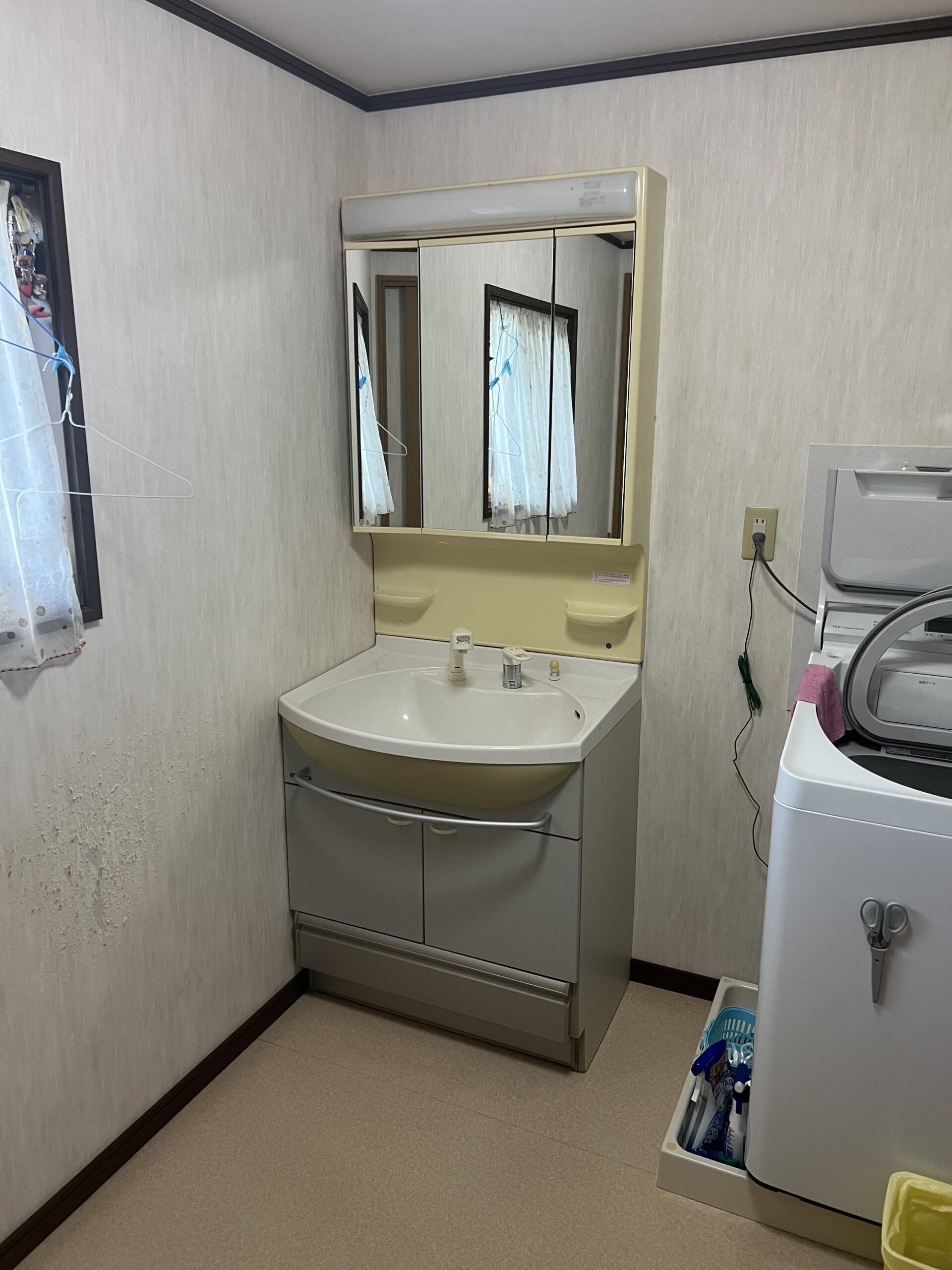 リフォーム前の洗面台