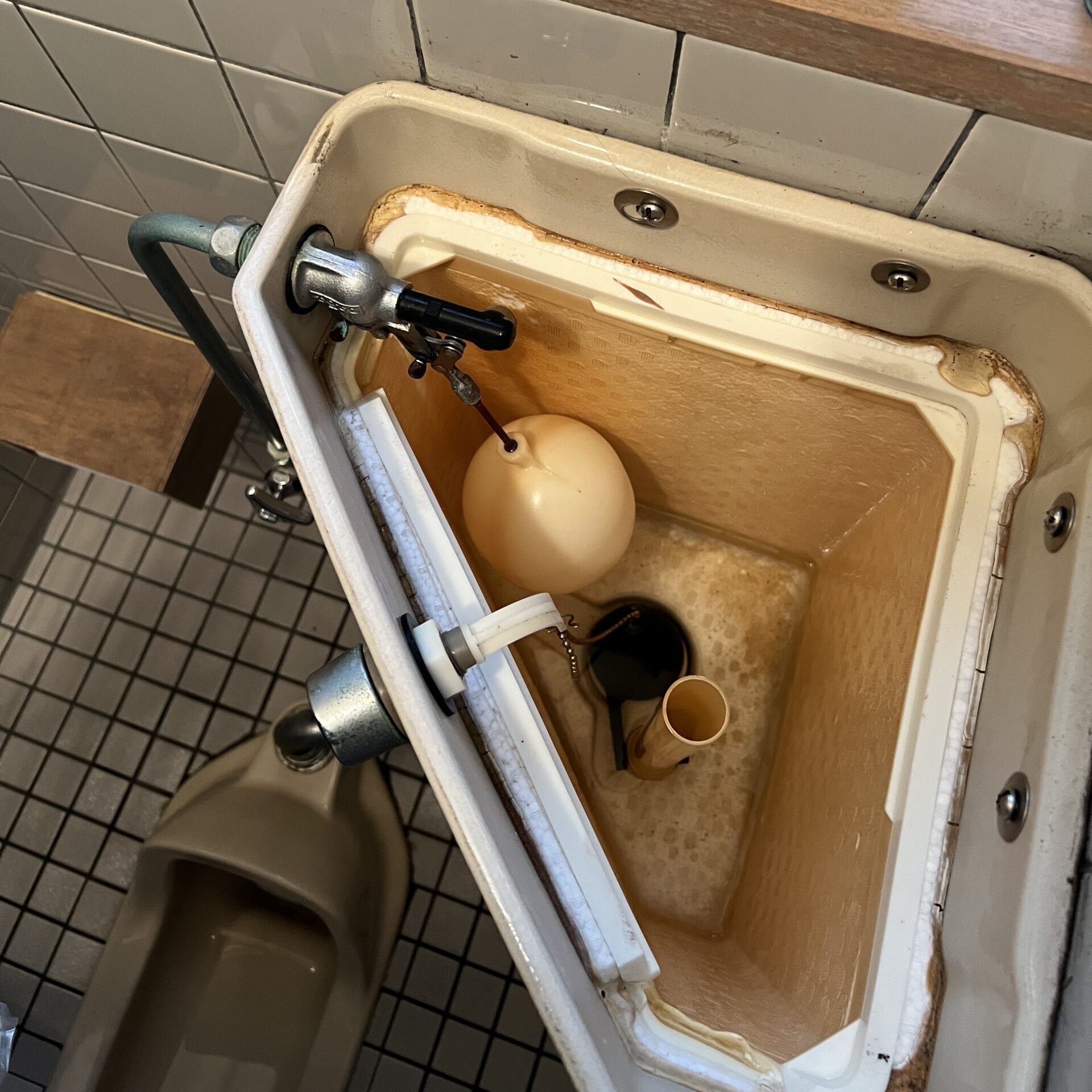 ボールタップ交換前