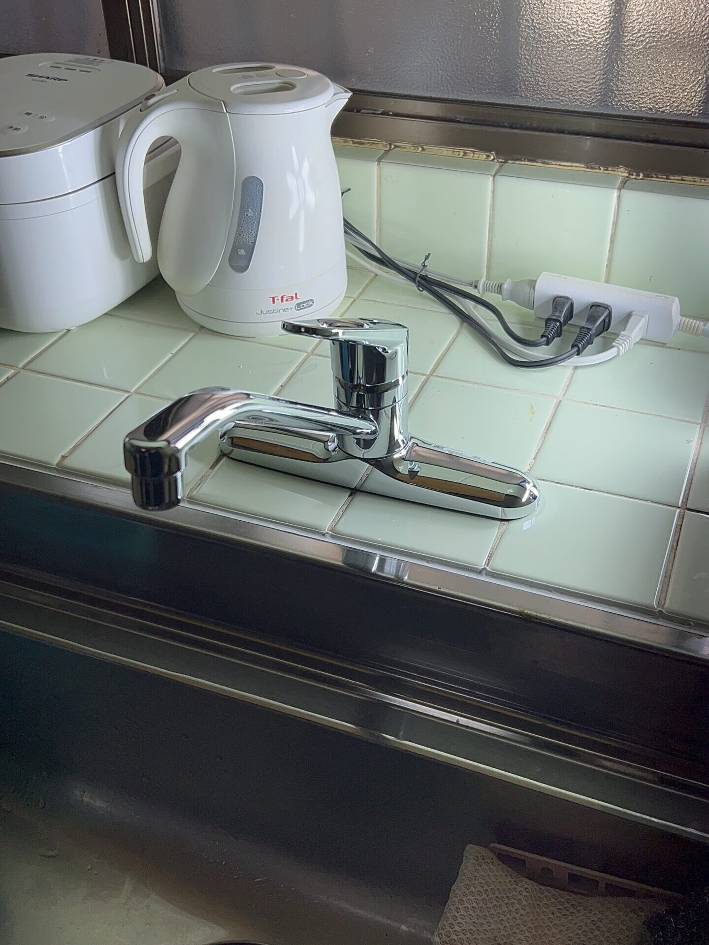 故障したキッチン水栓修理後写真