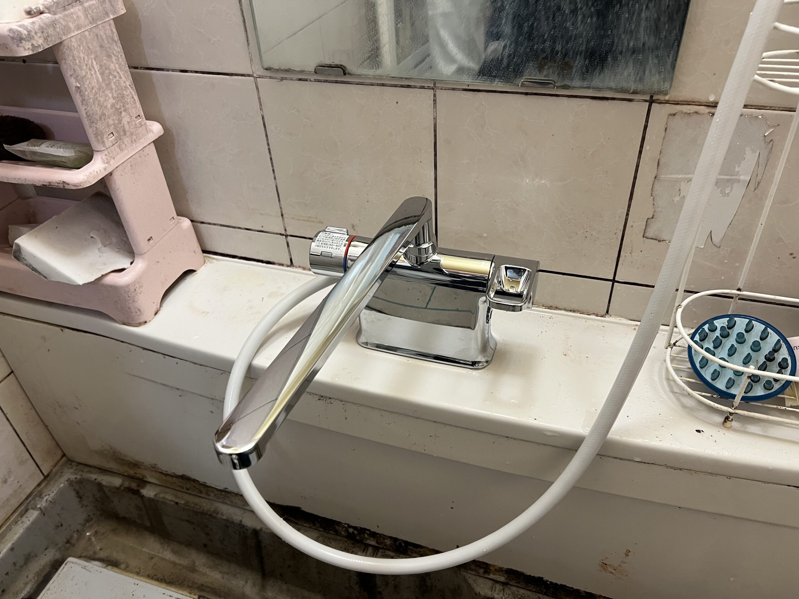 新しい浴室水栓へ交換した施工後写真