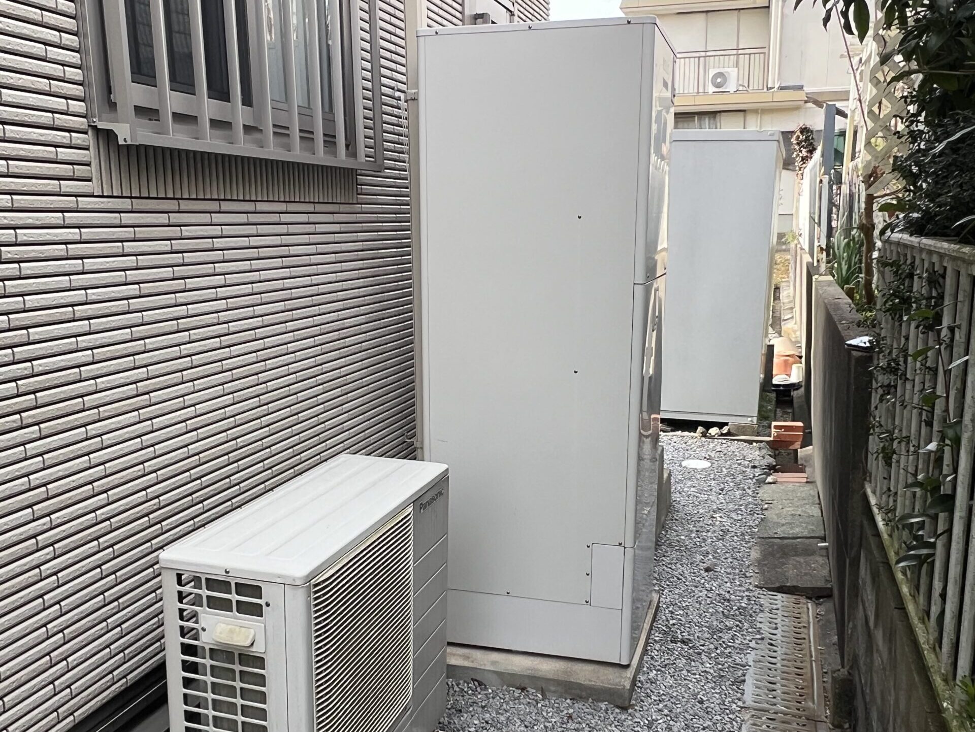 湖南市T様邸の給湯が止まらないエコキュート交換前写真①