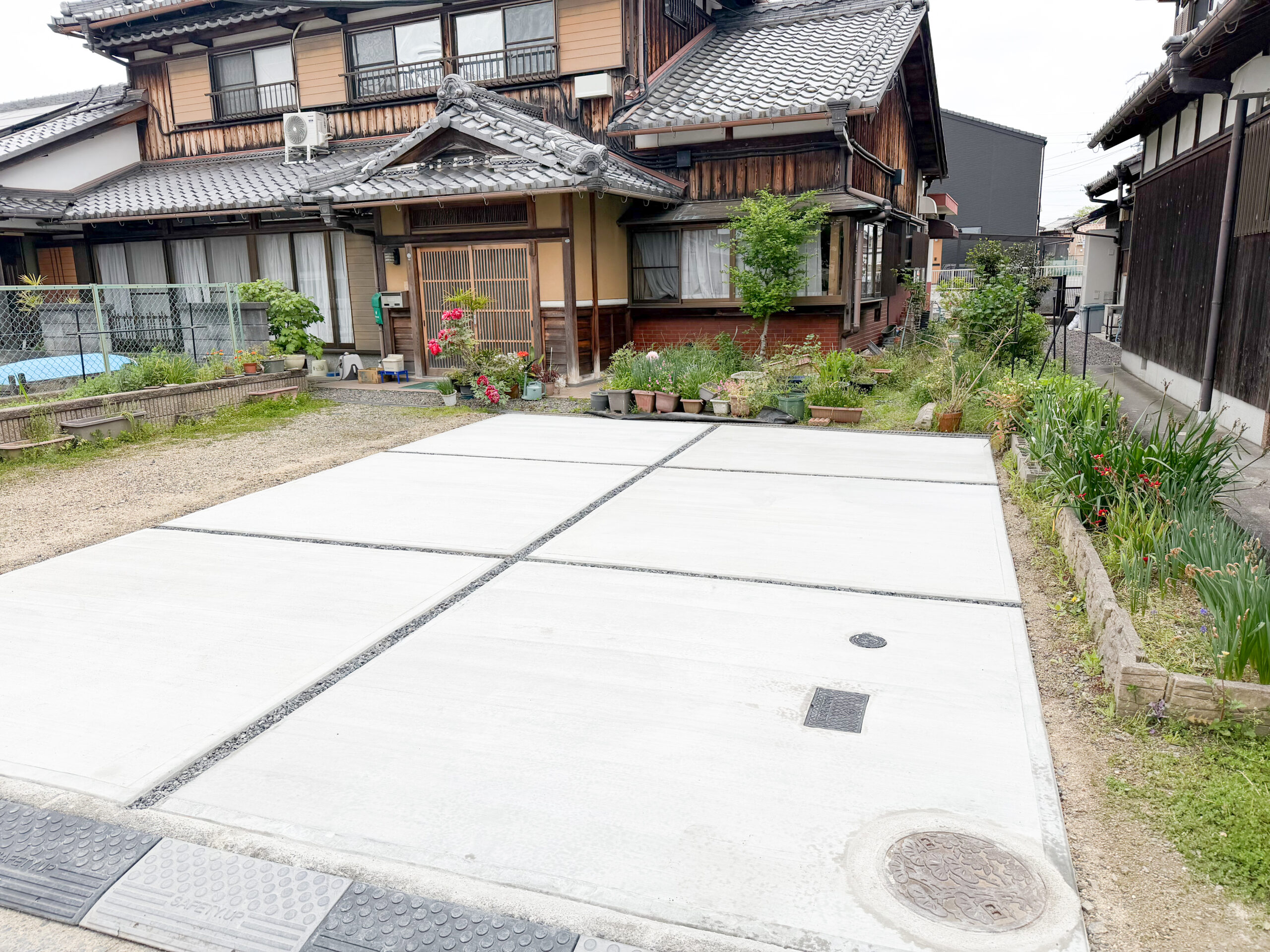 湖南市T様邸 外構コンクリート工事 施工後の写真①