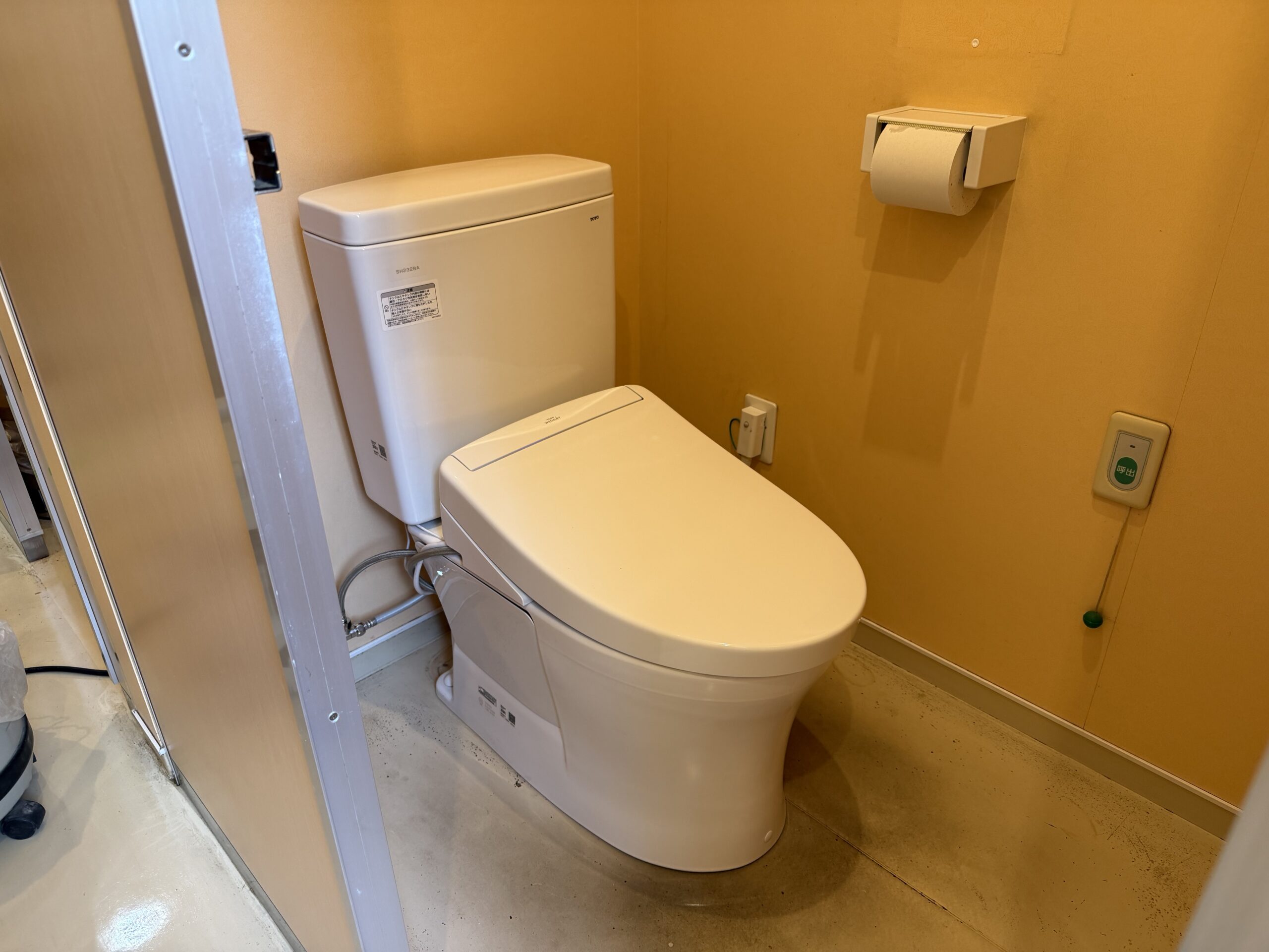 福祉施設トイレ交換後の施工後写真